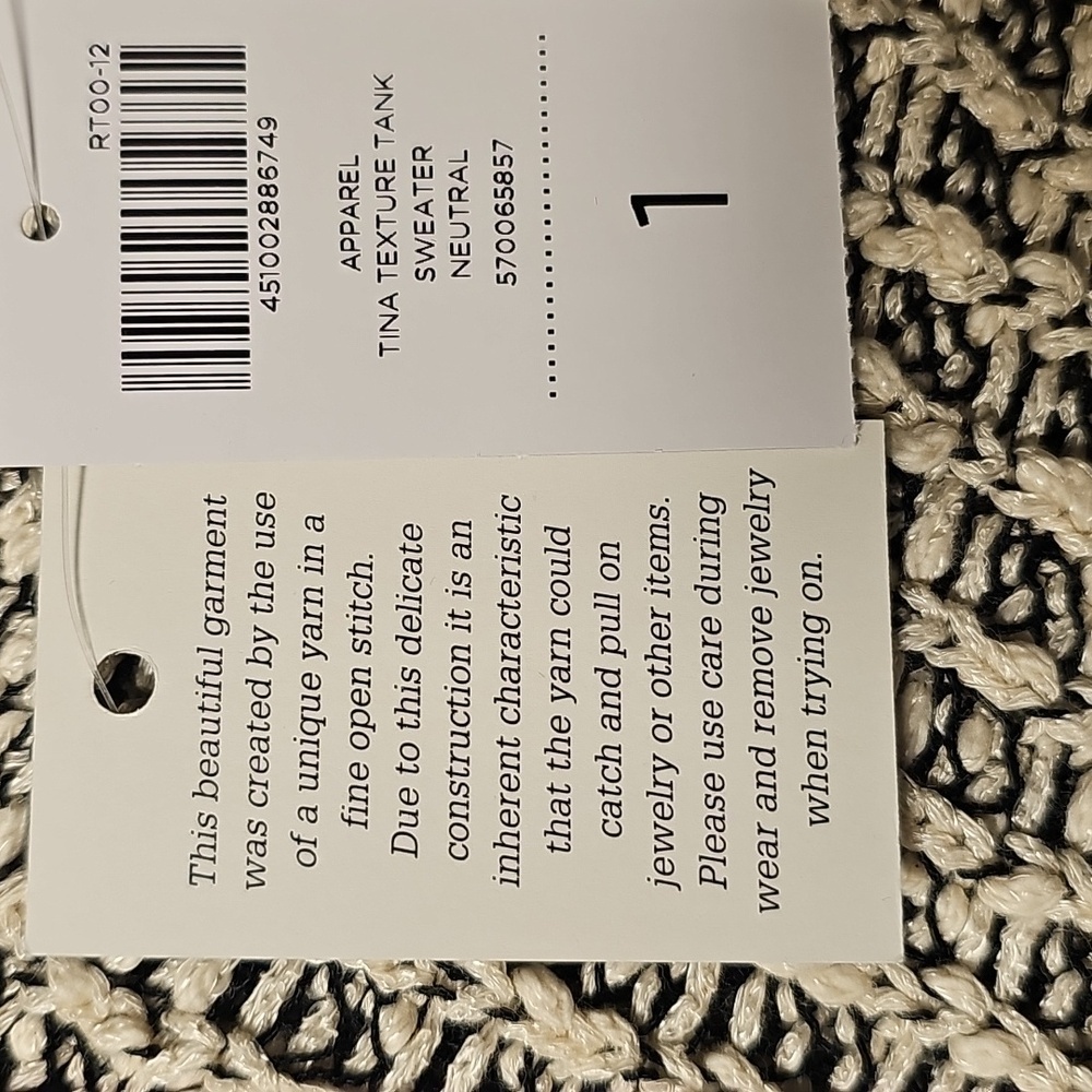 NWT Chico's Womens Black Off White Textured Knit Sleeveless Scoop Neck Sweater - Picture 5 of 6